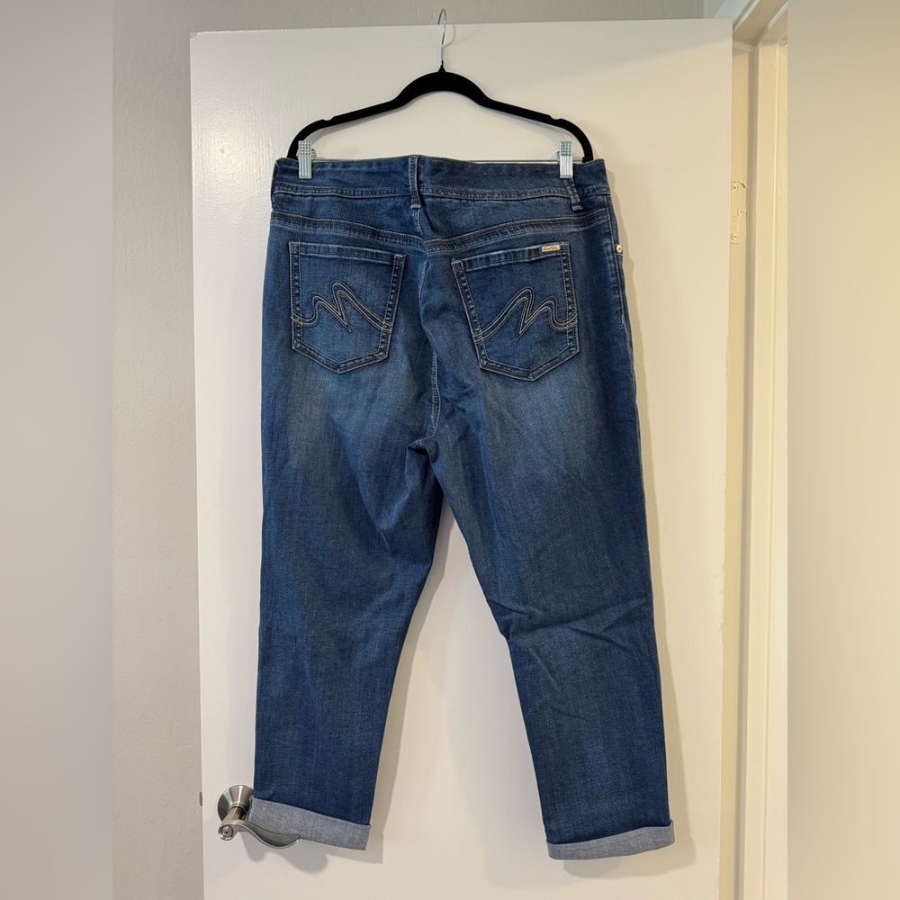 Melissa McCarthy Seven7 Blue Ankle Cropped Jeans - Picture 3 of 6